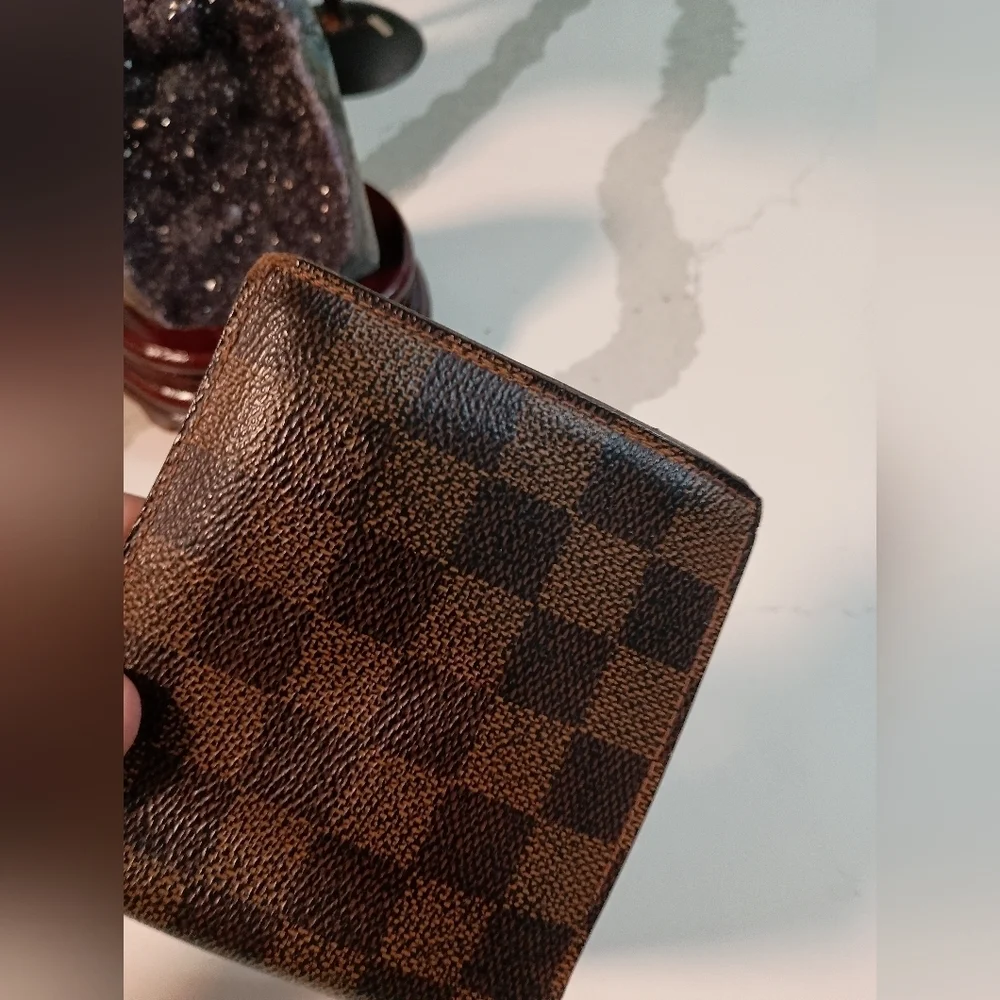 Authentic Louis Vuitton Damier folding wallet coin case vintage